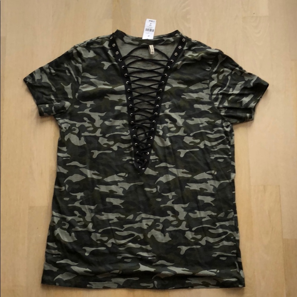 LF camo top